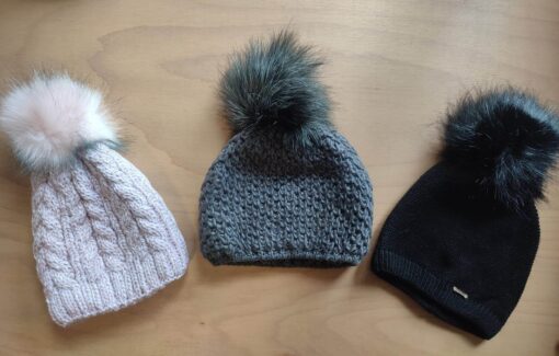 Pom-pom sapka (több szín)