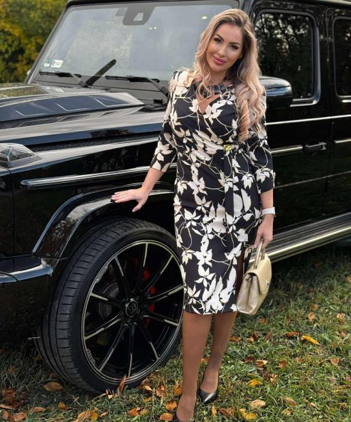 Rouge Avenue Brenda ruha