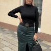 Mystic Day velúrbőr Merida szoknya sötétzöld - Mystic Day női ruhák, 2. kép | MyBerill Boutique