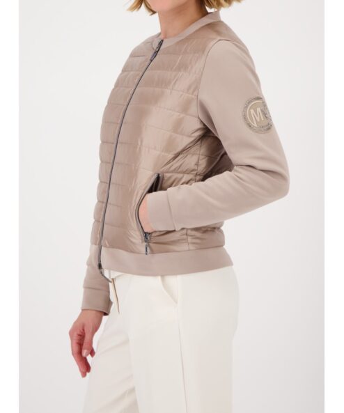 Alternative view of Monari bézs steppelt kiskabát