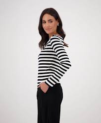 Alternative view of Monari fekete-fehér csíkos hosszú ujjú felső