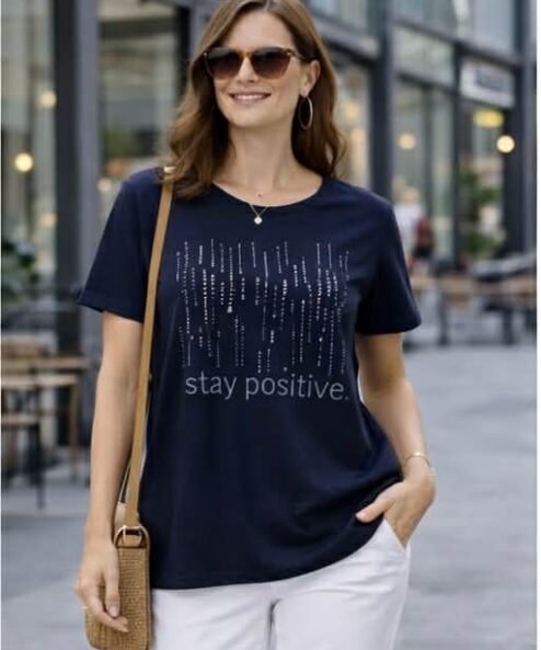 Navigazione sötétkék strasszos felső