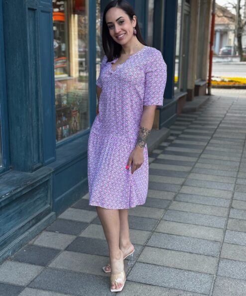 Alternative view of Navigazione nyári ruha rövidujjakkal és grafikus mintával