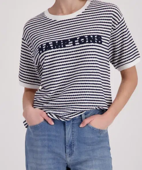 Monari Texturált póló felirattal “HAMPTONS” - fehér, 4. kép | MyBerill Boutique