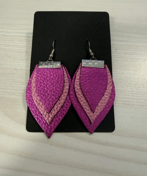 A LEYA bőr kézműves fülbevaló vegyes forma alternatív nézete