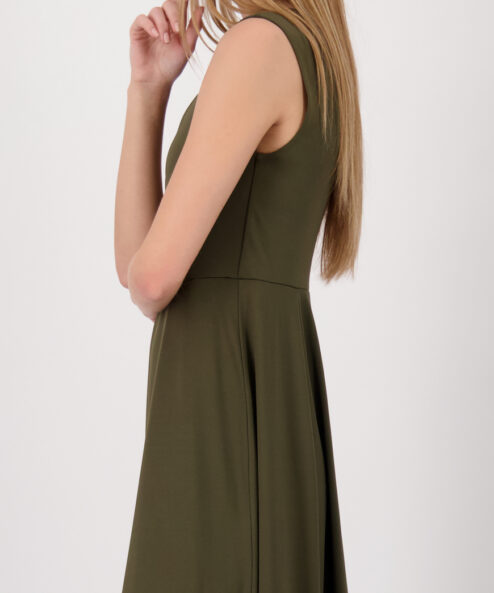 Monari Maxi ruha hasítékokkal zöld - Egyrészes ruha, 9. kép | MyBerill Boutique