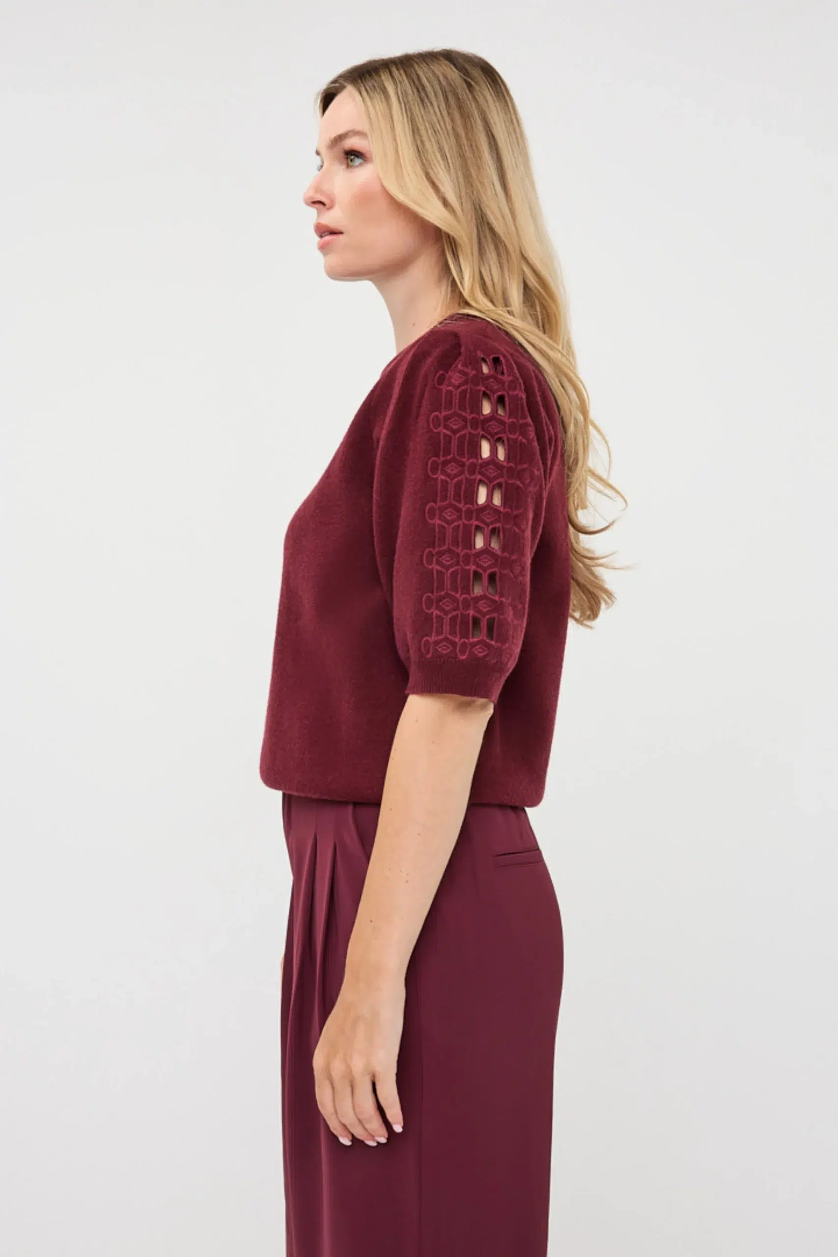 ESQUALO Kötött felső, hímzett mintával - bordó, 4. kép | MyBerill Boutique