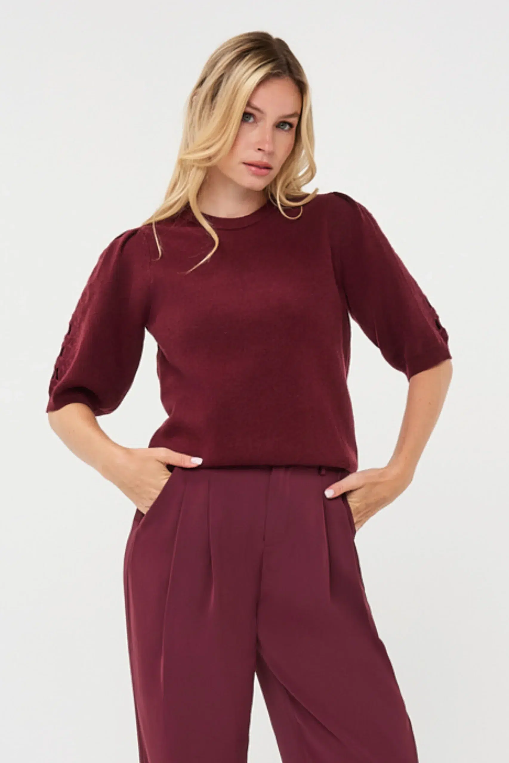 ESQUALO Kötött felső, hímzett mintával - bordó, 3. kép | MyBerill Boutique