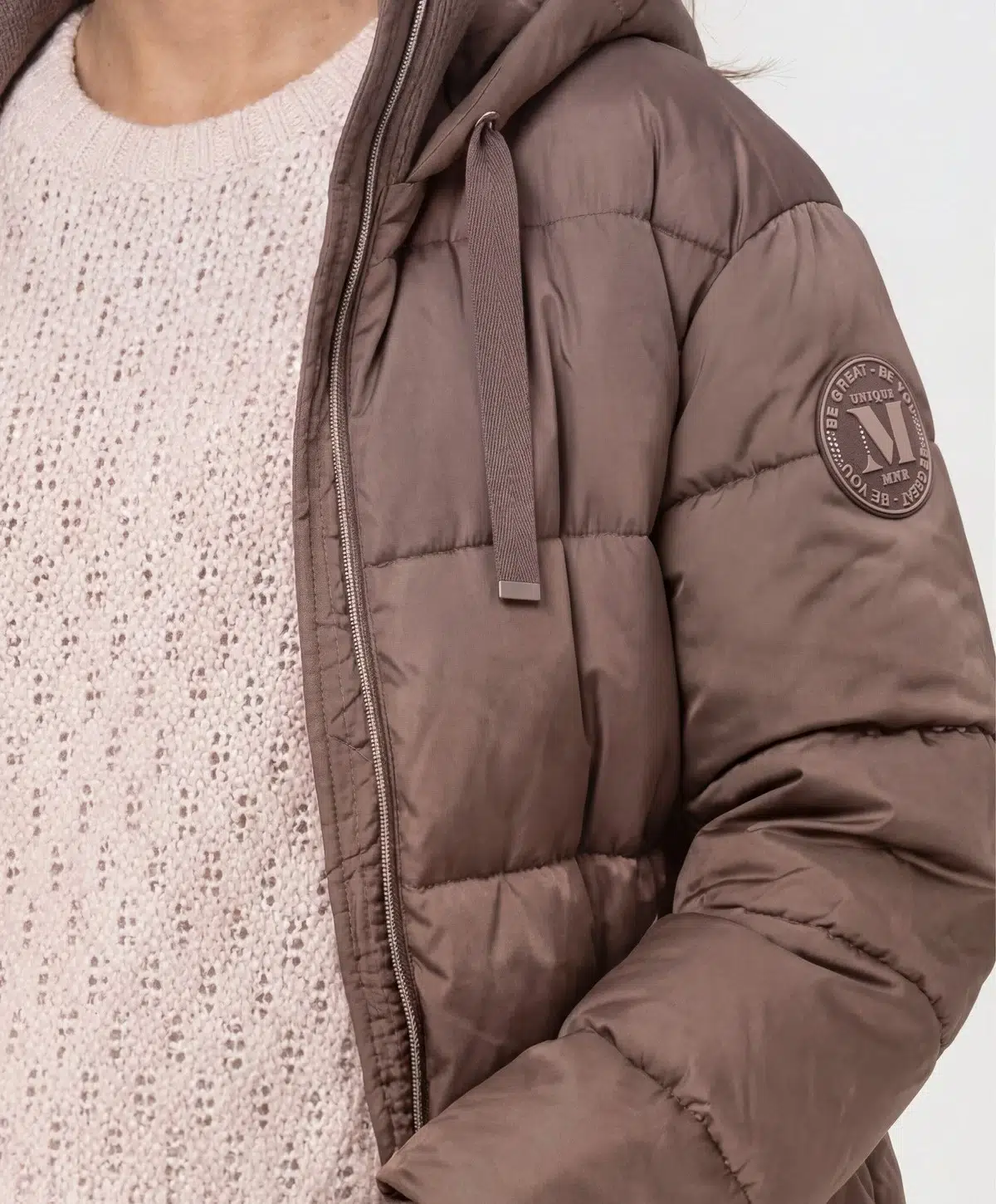 Monari Taupe bélelt steppelt kabát - barna, 5. kép | MyBerill Boutique